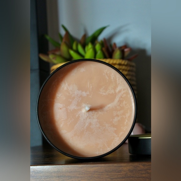 Sage & White Tea Scented Natural Soy Wax Candle Essential Oils Hand Poured 4 oz - Picture 5 of 5